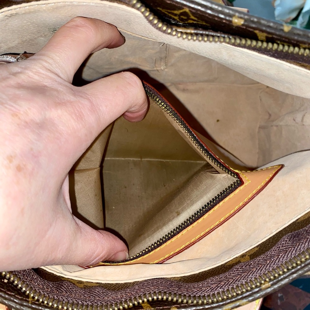 Monogram Canvas Brown Tote with Matching Monogram Wallet - Picture 2 of 12